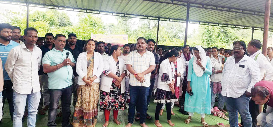 एनएचएम कर्मियों की हड़ताल को कांग्रेस ने दिया समर्थन