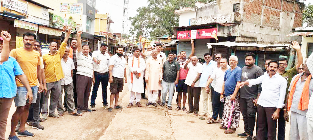 दो दिनों से फिं गेश्वर महाबंद, नागरिकों ने आंदोलन तेज करने की दी चेतावनी