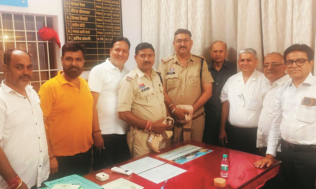 श्रीराम सिंधी पंचायत ने किया टीआई का स्वागत  