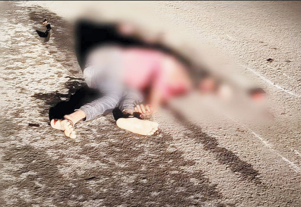 बाइक को अज्ञात वाहन ने मारी टक्कर, 1 की मौत, एक घायल