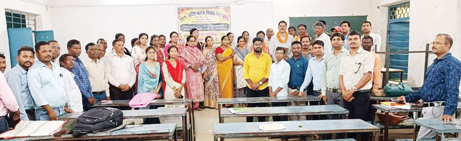 टीचर्स एसोसिएशन ने पदोन्नत प्राचार्यों का किया सम्मान