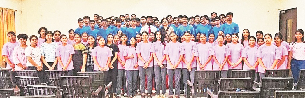 युगांतर में कम्युनिकेशन स्किल्स पर कार्यशाला