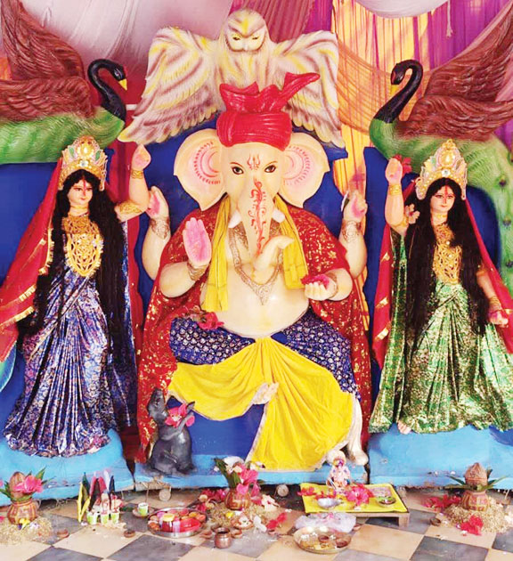प्रतापपुर में गणेशोत्सव की धूम