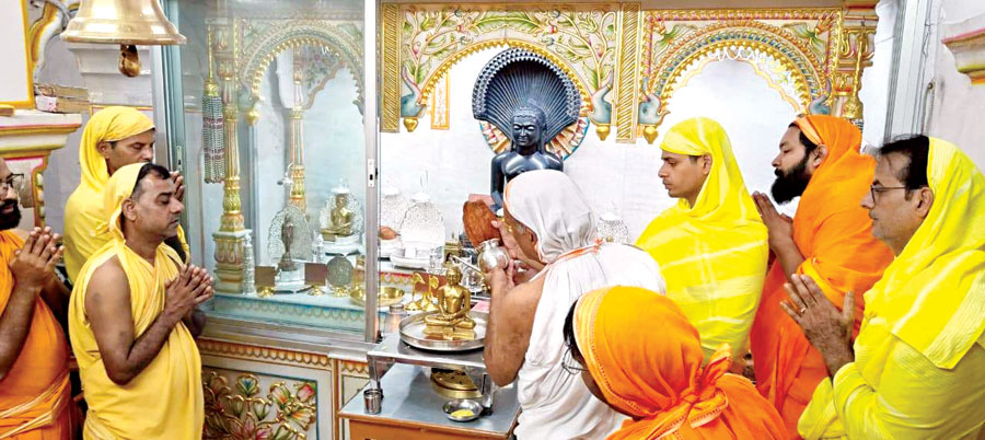 पर्युषण पर्व के तीसरे दिन मना उत्तम आर्जव धर्म