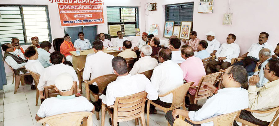 बिना एरियर डीआर का आदेश होने पर होली जलाएंगे पेंशनर्स