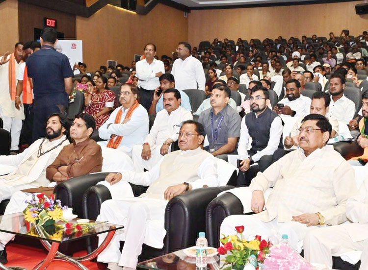 ‘मन की बात’ हर माह देती है नई प्रेरणा-साय