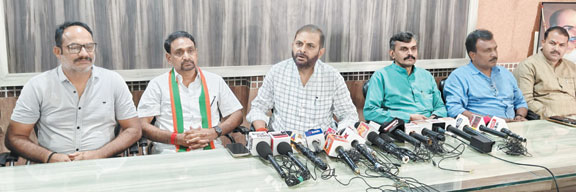 कांग्रेस की घटिया राजनीति उजागर-अखिलेश सोनी