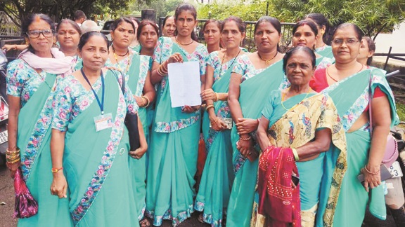 मितानिनों ने की प्रोत्साहन राशि की मांग