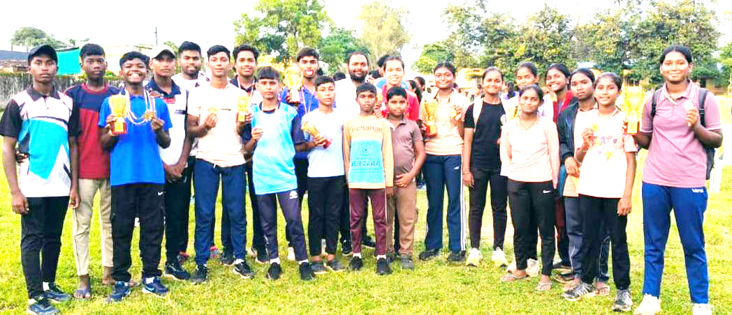 राज्य स्तरीय तीरंदाजी स्पर्धा में जया, पद्मा, लक्ष्मण ने जीता स्वर्ण राज्य स्तरीय तीरंदाजी स्पर्धा में जया, पद्मा, लक्ष्मण ने जीता स्वर्ण