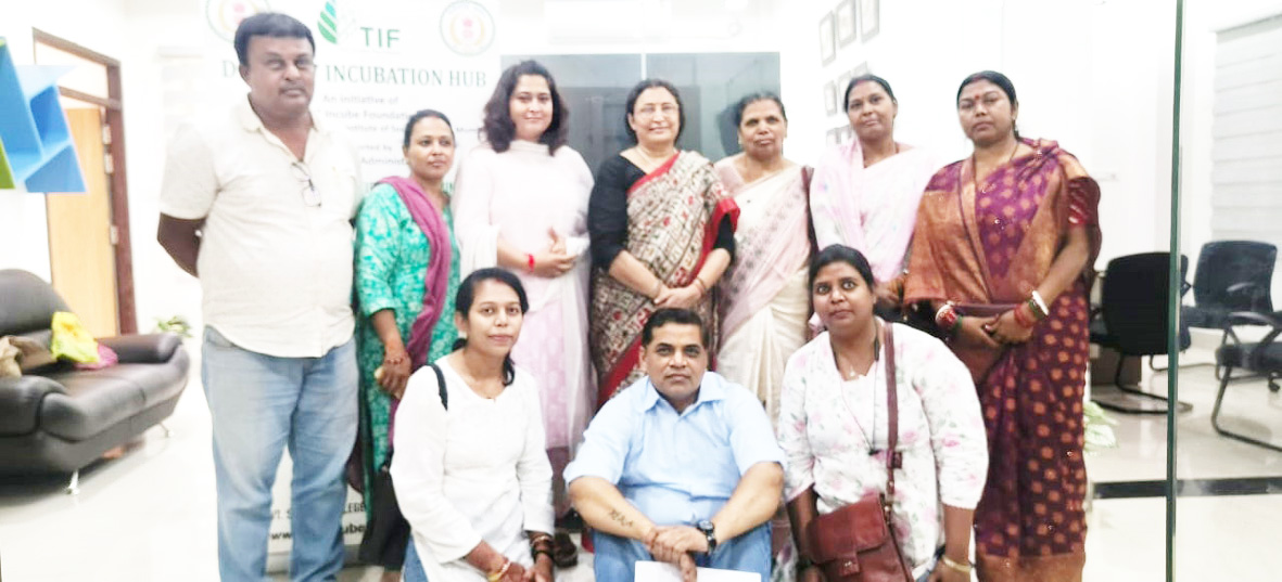 महिलाओं के सपनों को अवसरों से जोडऩे की अनूठी पहल महिलाओं के सपनों को अवसरों से जोडऩे की अनूठी पहल