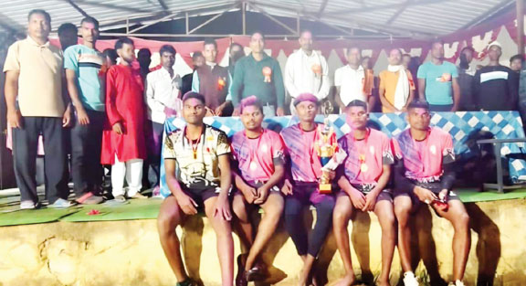 पंचायत स्तरीय वालीबॉल स्पर्धा, भानपुरी ने गरांजीडिही को हराया