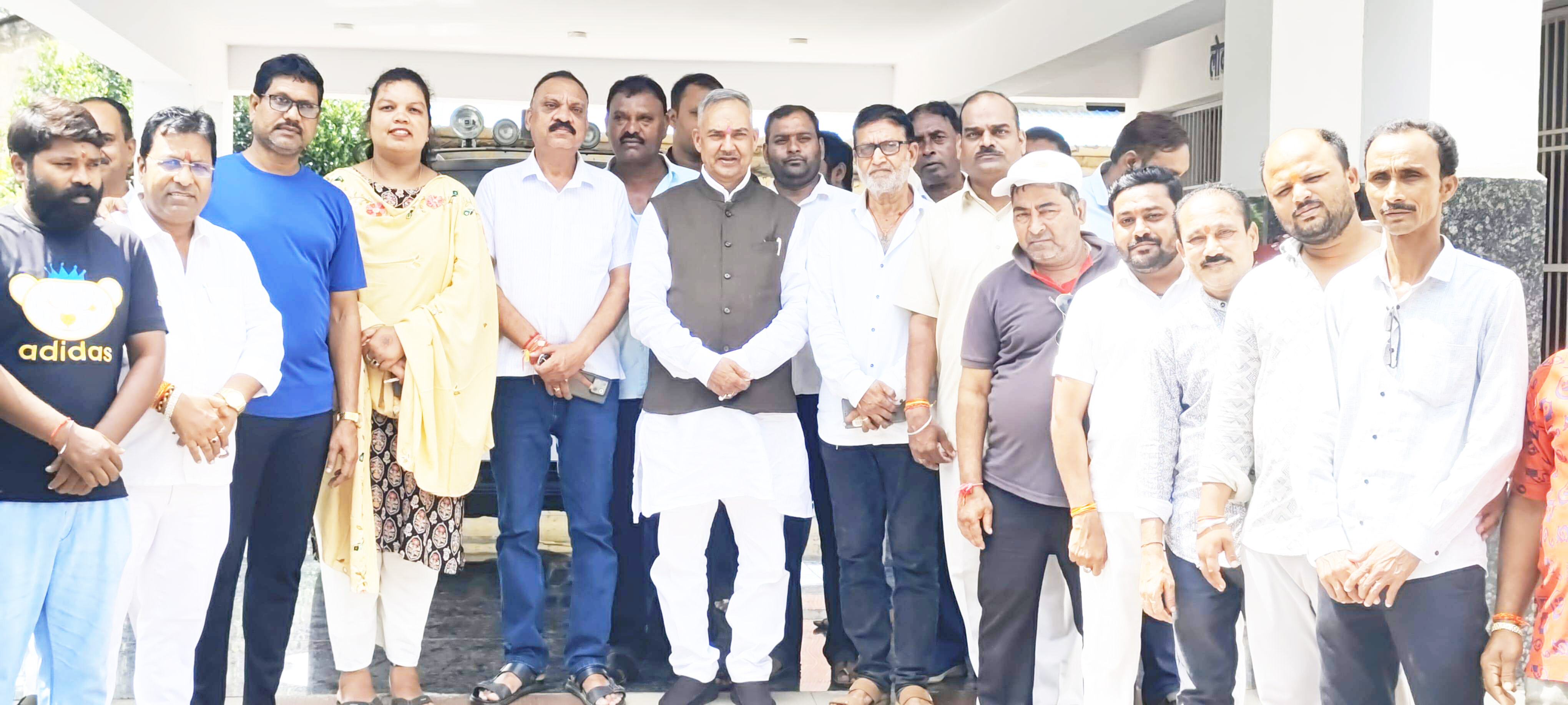योग आयोग अध्यक्ष का स्वागत योग आयोग अध्यक्ष का स्वागत