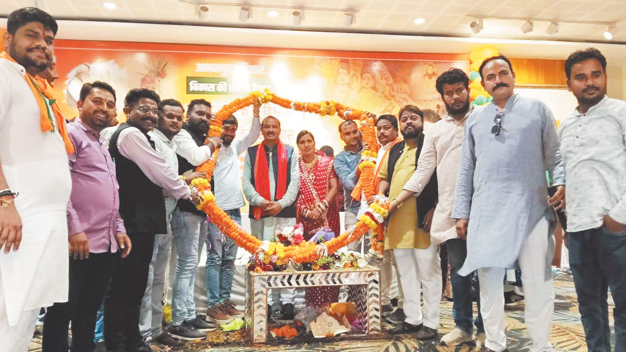 विधायक साहू का जन्मदिवस मना धूमधाम से विधायक साहू का जन्मदिवस मना धूमधाम से