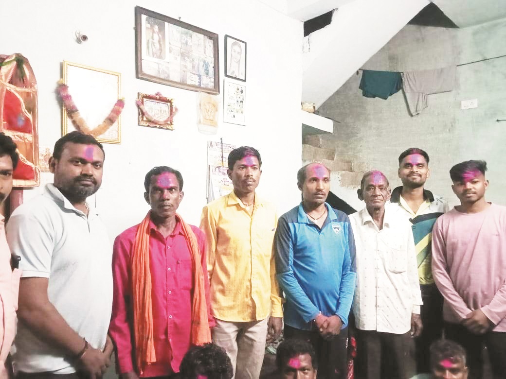 यादव समाज के अध्यक्ष बने राघवेन्द्र यादव समाज के अध्यक्ष बने राघवेन्द्र