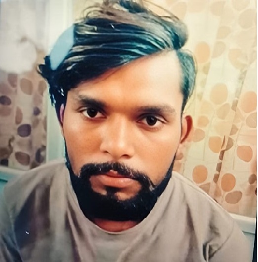 हथकड़ी छुड़ाकर कोर्ट परिसर से फरार हुआ दैहिक शोषण का आरोपी, दो पुलिसकर्मी निलंबित