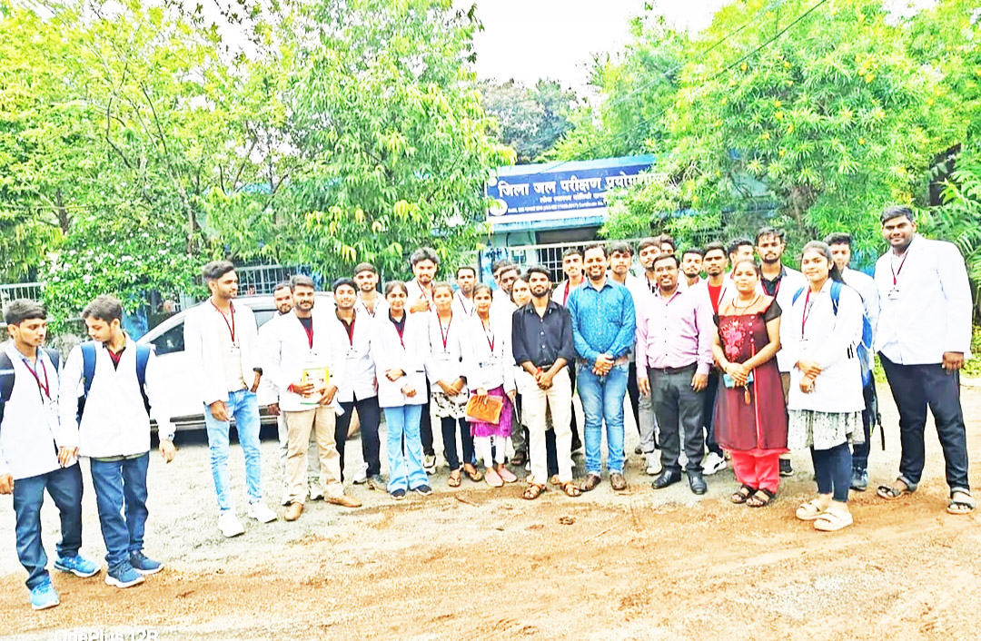 छात्र-छात्राओं का शैक्षणिक भ्रमण