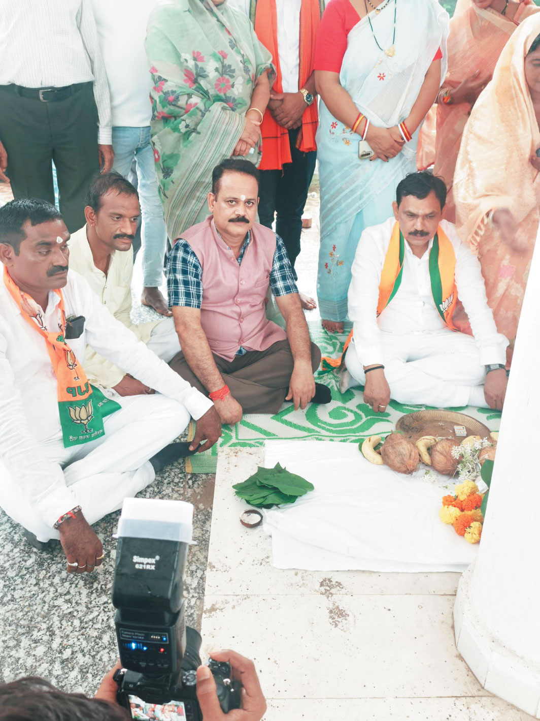 भाजपा अजा मोर्चा के प्रदेशाध्यक्ष ने जैतखंभ में मत्था टेका