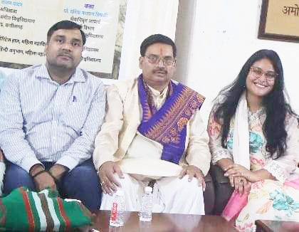 काशी विवि में पत्रकारिता पर प्रो. यादव ने रखी बात