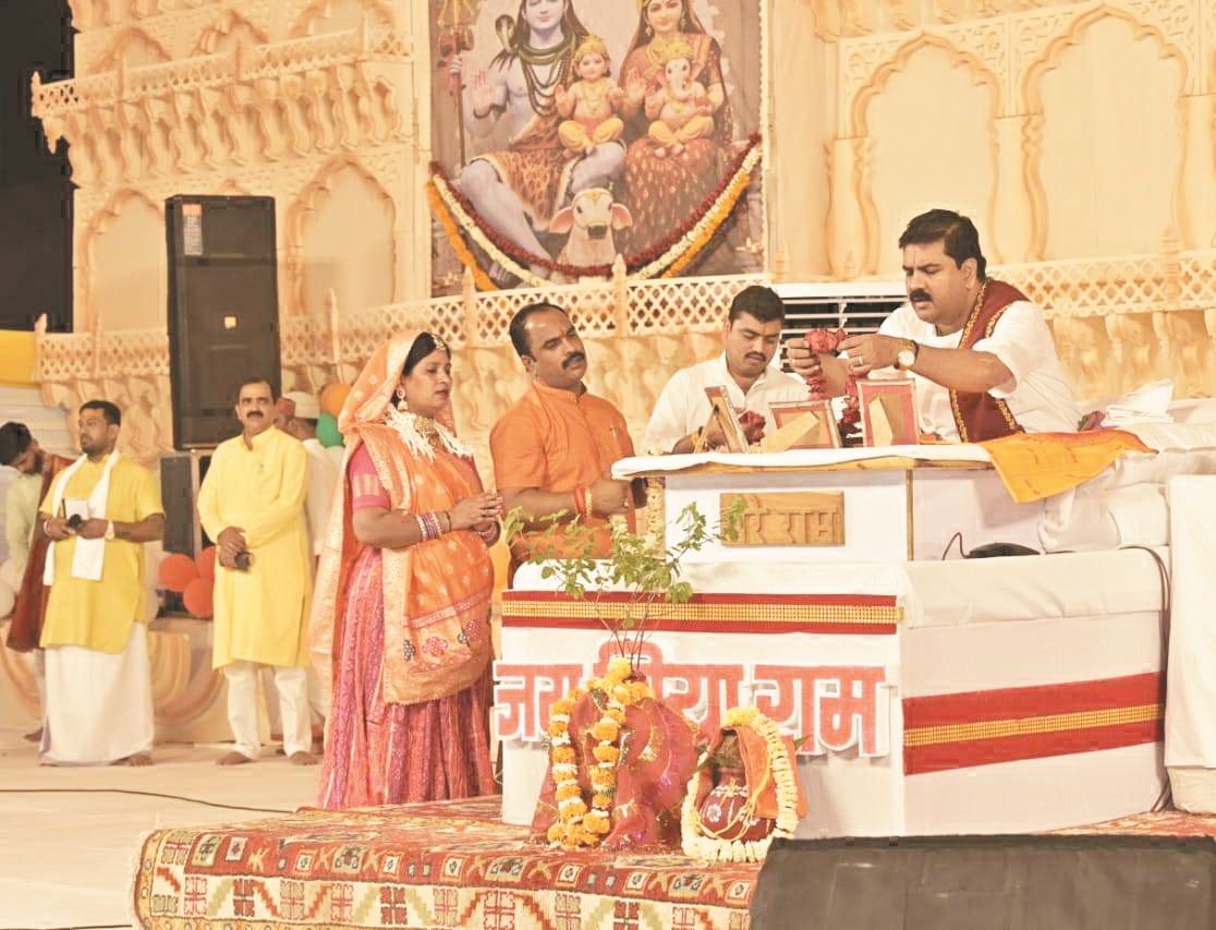 भिलाई में श्रीराम कथा, भक्त उमड़े