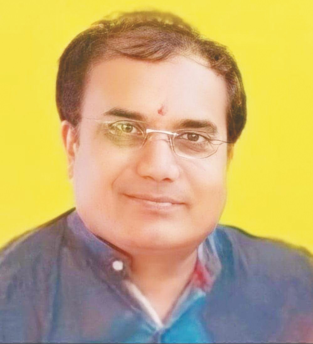 सीटी स्कैन मशीन के लोकार्पण बाद भी जनता को नहीं मिल रही सुविधा- रूपेश