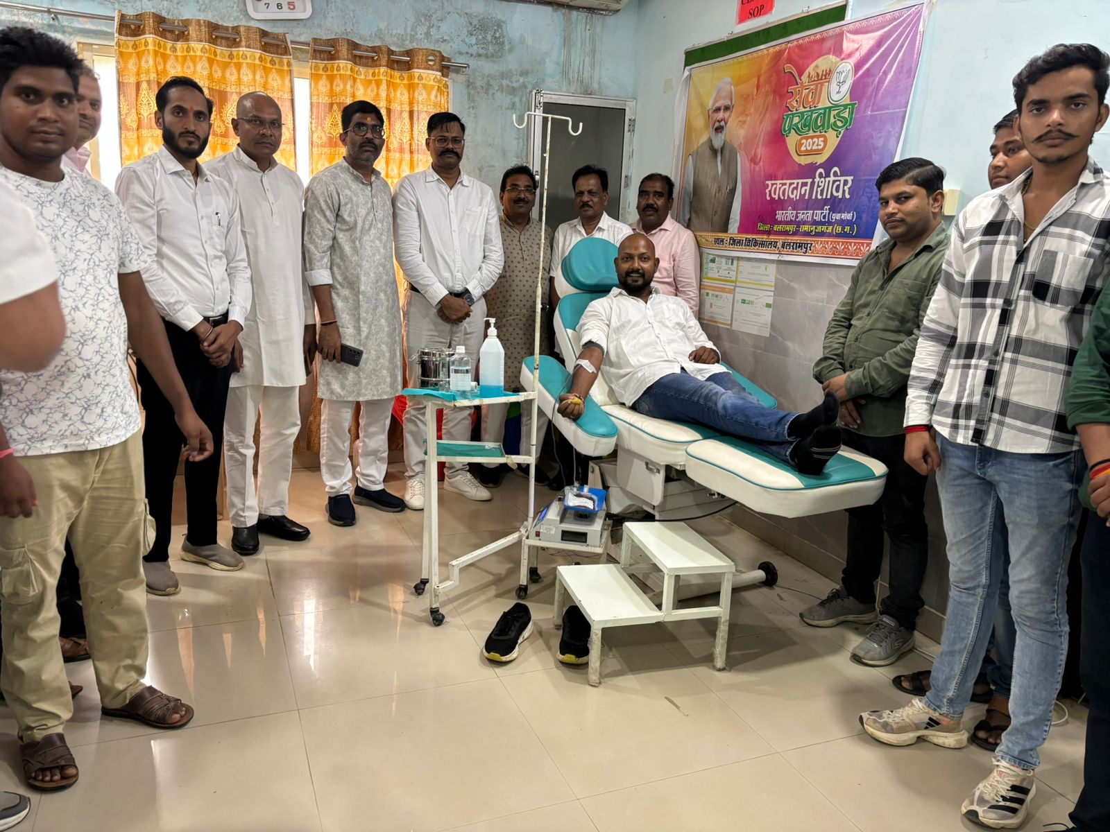 मोदी के 75वें जन्मदिन को भाजपाइयों ने सेवा के रूप में मनाया