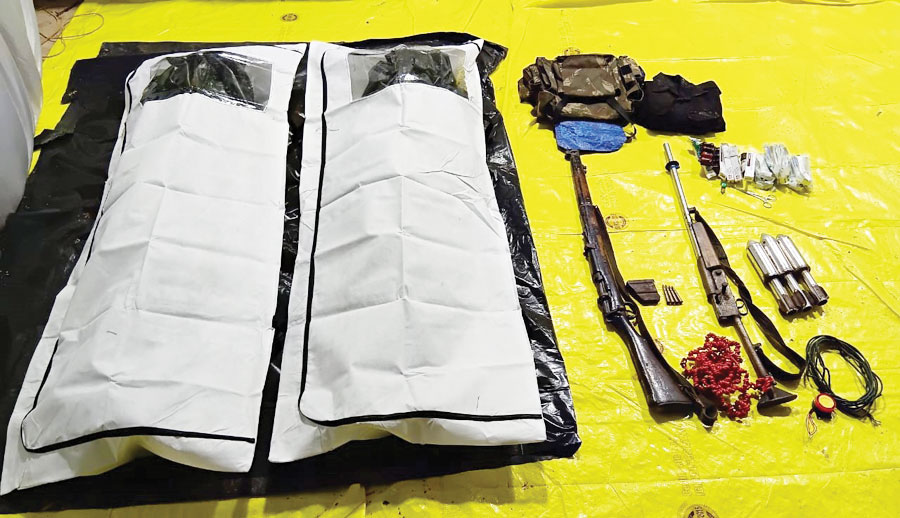 बीजापुर मुठभेड़ में 7 लाख के  दो इनामी नक्सली ढेर