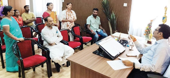 महापौर संजय पांडे ने सुनी  जनता की समस्याएं