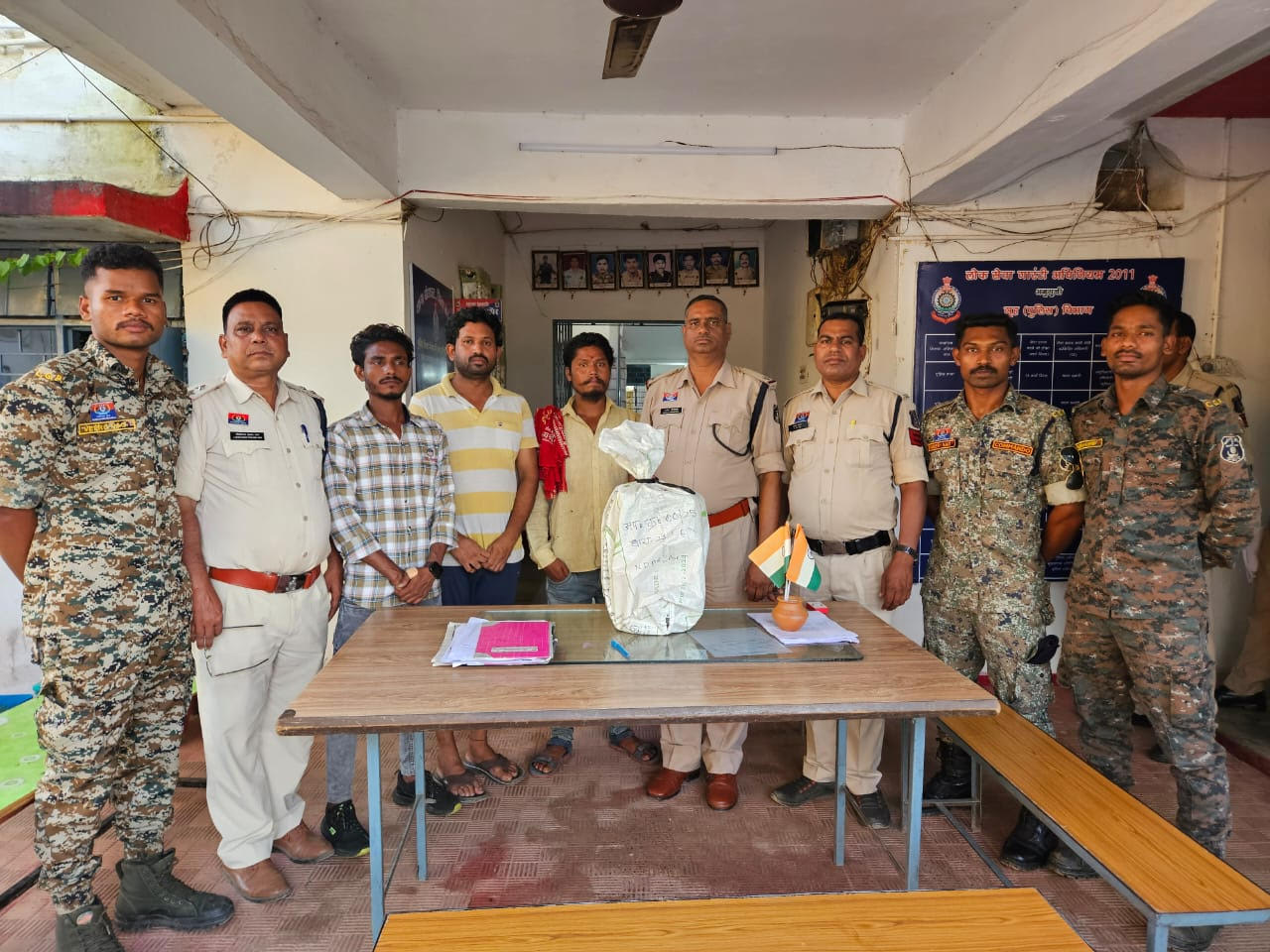 नशीली दवा संग  3 गिरफ्तार