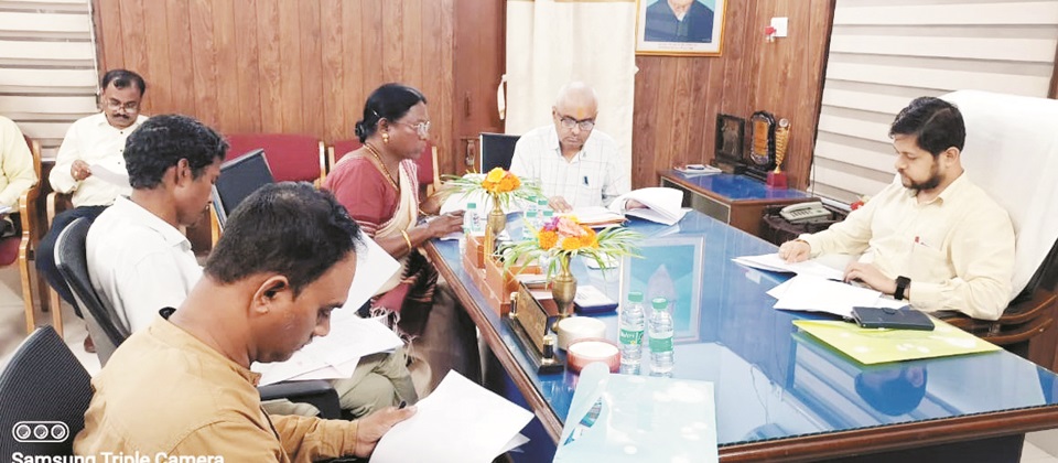 ऋण उप समिति की बैठक