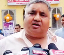 बरसात खत्म होते ही सडक़ निर्माण का कार्य तेजी से होगा- राजेश