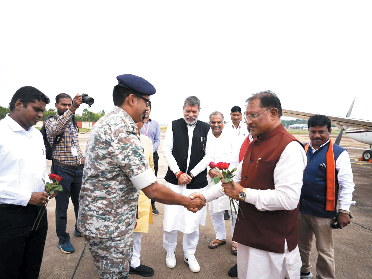 सीएम का जगदलपुर एयरपोर्ट में स्वागत