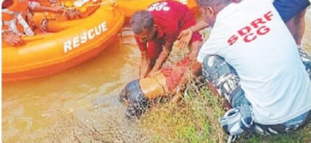 नदी में बहे बालक की लाश 21 घंटे के बाद मिली