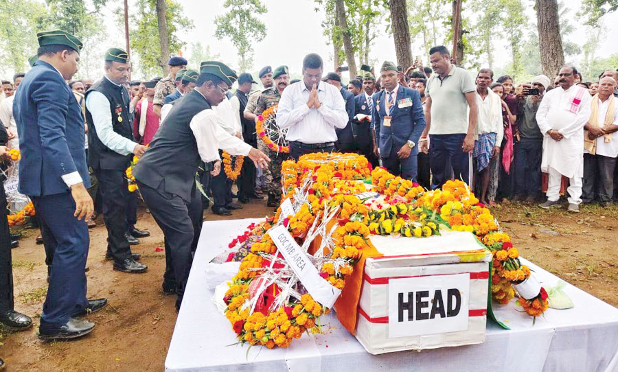 शहीद रंजीत को नम आंखों से दी अंतिम विदाई