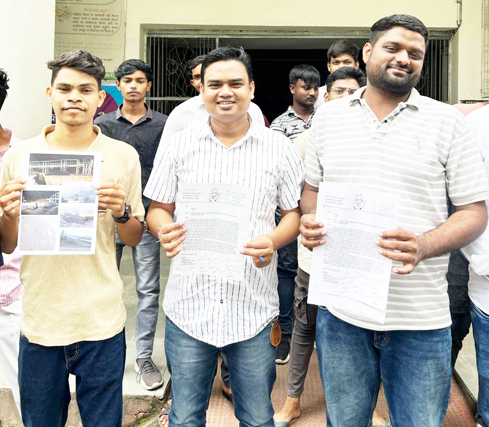 कारीछापर साइडिंग से कोयला घोटाला, युकां ने खोला मोर्चा