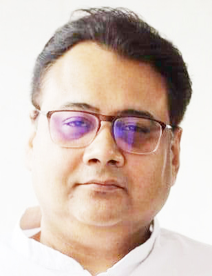 बम्लेश्वरी के गर्भगृह में पूजा करने पर भवानी बहादुर पर मंदिर ट्रस्ट भडक़ा, पुलिस से शिकायत