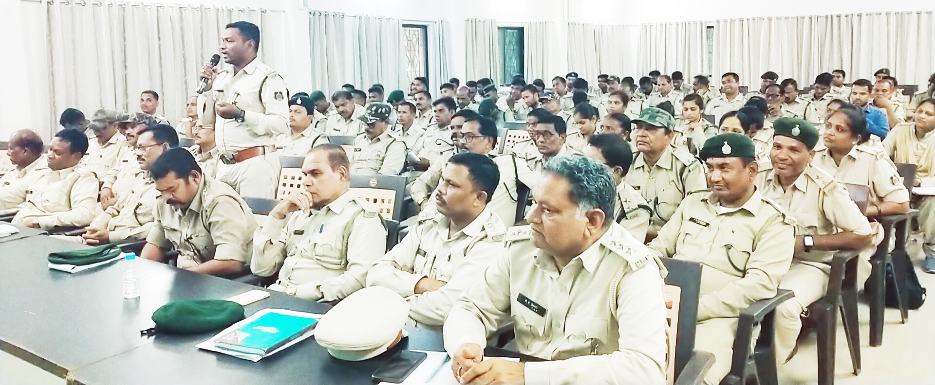 दो दिनी प्रशिक्षण, विभिन्न विषयों पर जानकारी दी