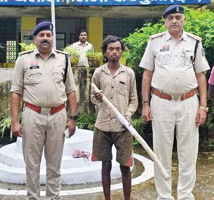 शराब के लिए पैसे नहीं देने पर माँ की हत्या, आरोपी पुत्र बंदी