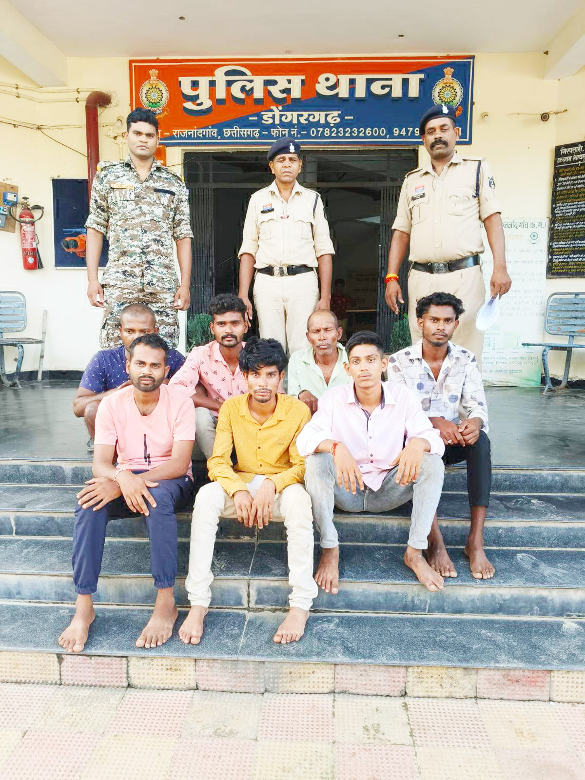 महिला समेत 8 बदमाशों पर प्रतिबंधात्मक कार्रवाई