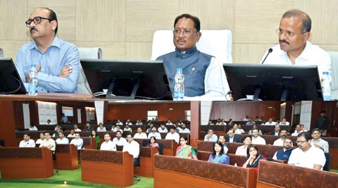 बजट से कम पूंजीगत व्यय पर सीएम की समीक्षा, खर्च बढ़ाने के निर्देश