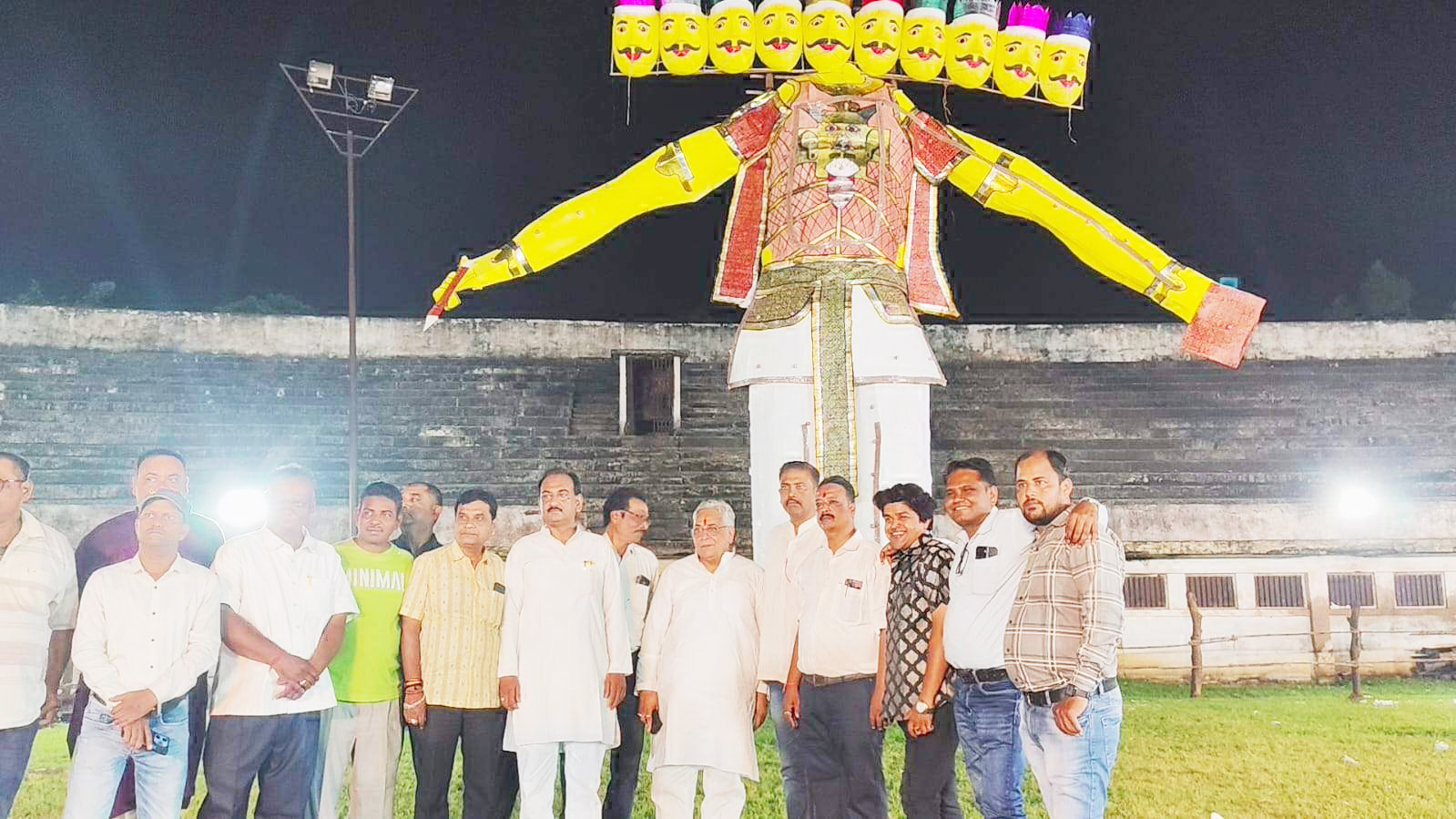 पद्मनाभपुर में जलाया 70 फीट का रावण