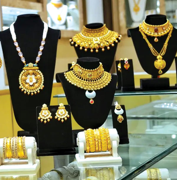 तेजी पर खुला सराफा, सोना 123200 रूपए तोला