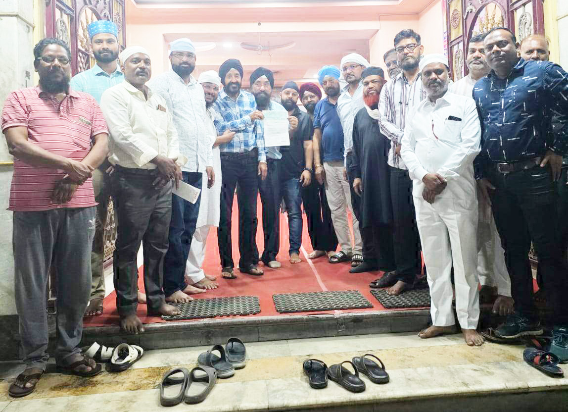 सीरतुन्नबी कमेटी ने पंजाब बाढ़ पीडि़तों के लिए सहायता राशि भेजी