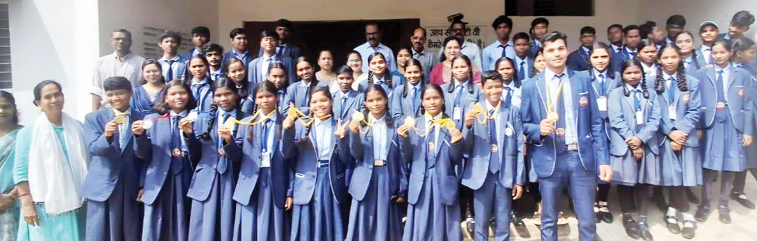 स्वामी आत्मानंद उत्कृष्ट विद्यालय, कोंडागांव ने जूडो में लहराया परचम