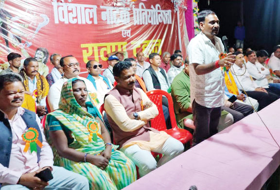 लोक कला मंचन केदमा दशहरा की गौरवशाली परंपरा - विनोद हर्ष