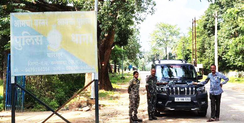 स्कार्पियो के ऊपर बैठकर बनाई रील, युवती का काटा चालान