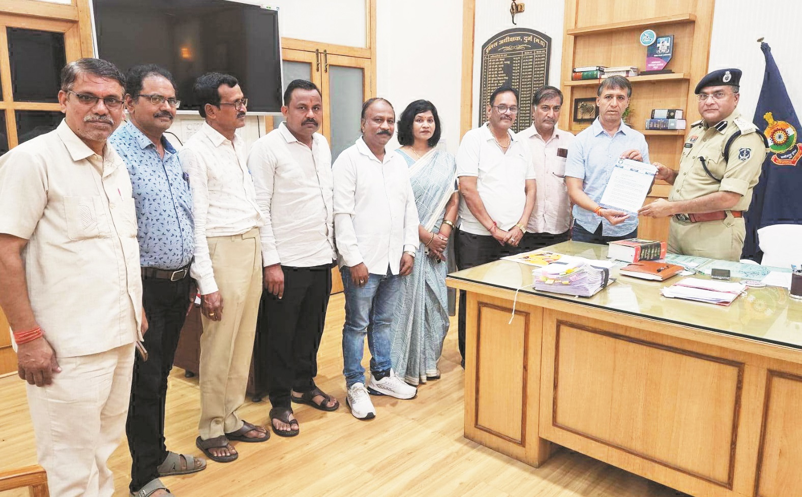बाजारों में सुरक्षा व्यवस्था को लेकर चेम्बर ने की आई.जी. एवं एसपी से मुलाकात