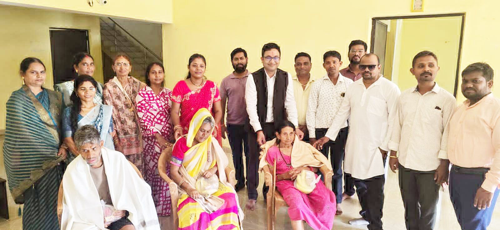 जन्मदिन पर किशोर हुए विभिन्न कार्यक्रमों में शामिल