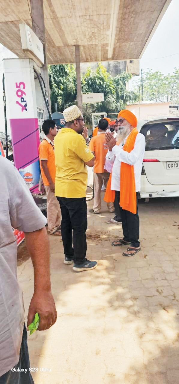 गुरु तेग बहादुर साहिब की शहीदी यात्रा पहुंची सारंगढ़, स्वागत