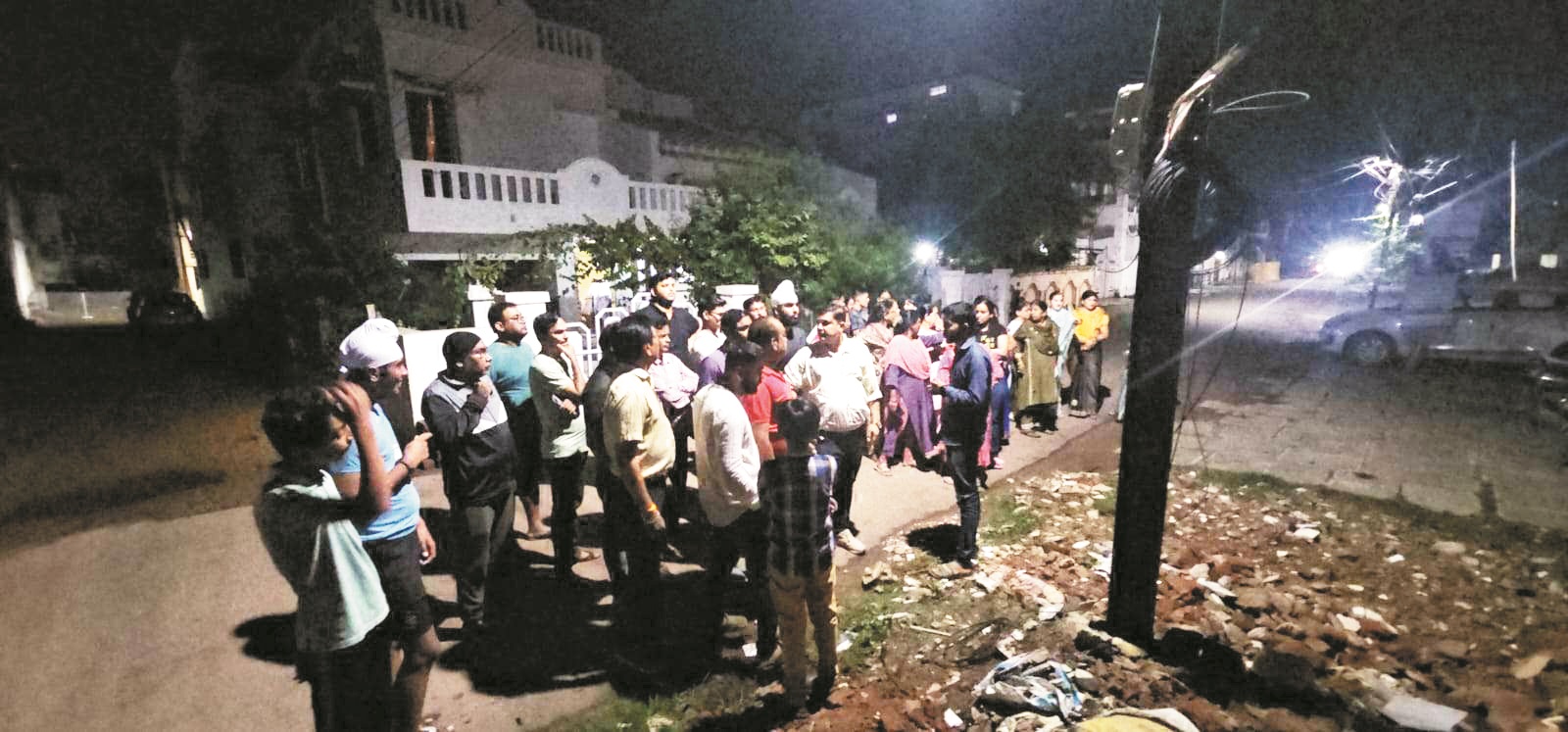 सृष्टि कॉलोनी में अवैध निर्माण को लेकर कॉलोनीवासियों में आक्रोश