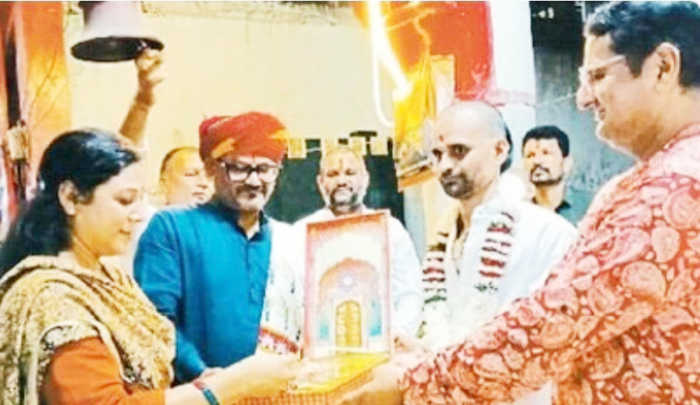 मठ मंदिर के नियम सनातन समाज के आदर्श हैं - डॉ. निर्वाणी